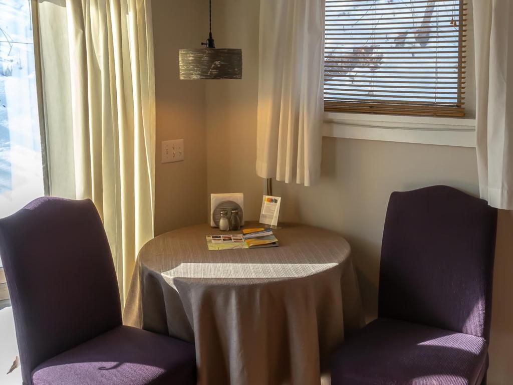 Shaker Mill Inn - Superior Suite