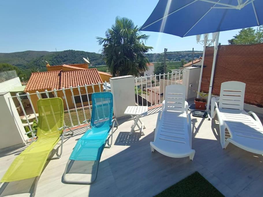 Nespecifikovaný výhled na hory nebo výhled na hory při pohledu z apartmánu