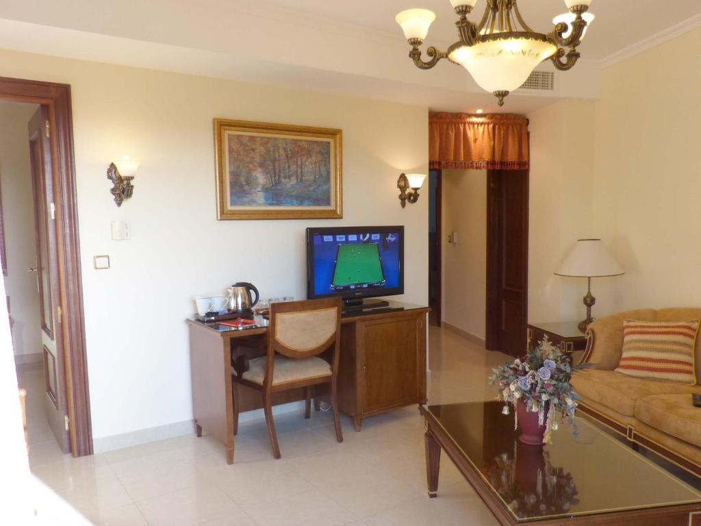 Hotel Golf Campoamor - Family Room