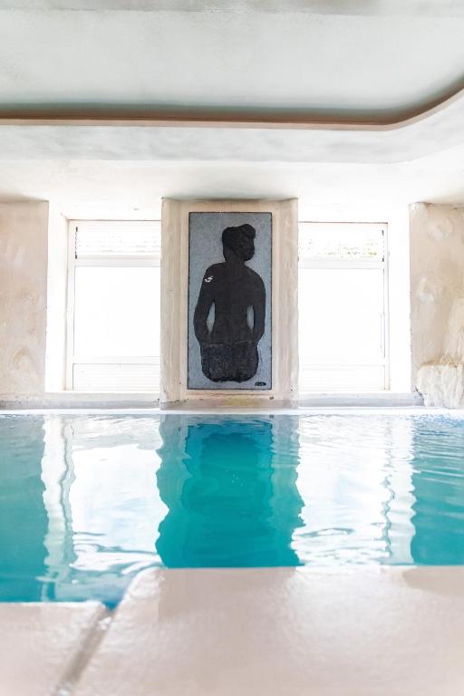 La alberca dentro o cerca de Hotel San Francesco
