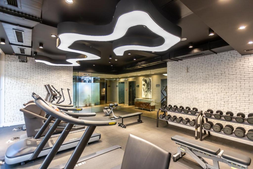 Fitness centrum a/nebo fitness zařízení v ubytování Ivy Garden Hotel Baku
