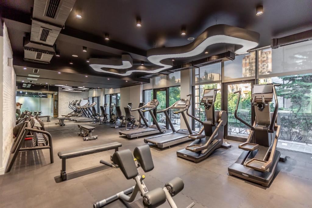 Fitness centrum a/nebo fitness zařízení v ubytování Ivy Garden Hotel Baku