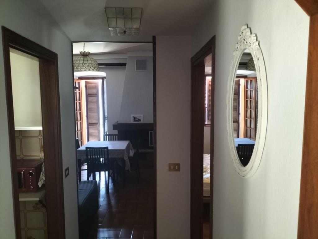 Zdjęcie z galerii obiektu Casa Rina w mieście Nesso