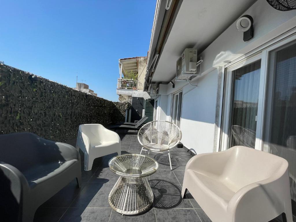 Posedenie v ubytovaní EPaN Luxury Apartments
