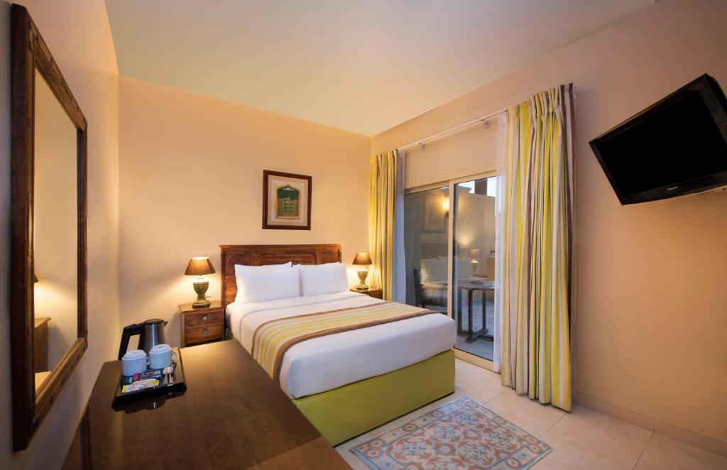 Al Hamra Village Hotel - Resim 43