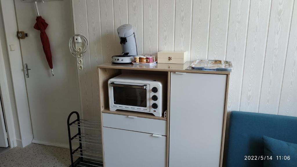Kuchyňa alebo kuchynka v ubytovaní Logement refait à neuf - Résidence - Chez Christian