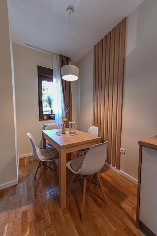 Fotografie z fotogalerie ubytování MB APARTMAN TARA v destinaci Kaludjerske Bare