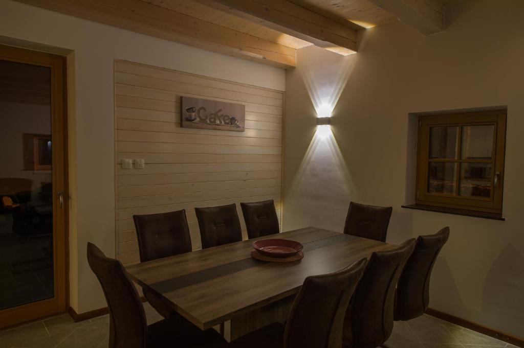 Posezení v ubytování Holiday Home Planina