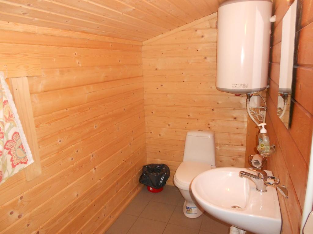Artur´s Eaterie and Holiday home - Holiday Home For Four