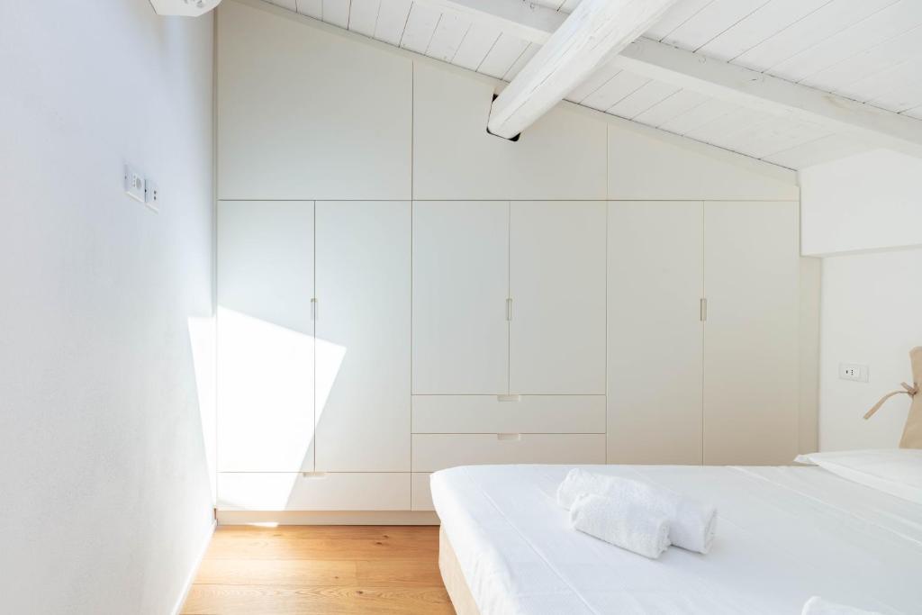 Posteľ alebo postele v izbe v ubytovaní EcoLoft Apartment - Best Choice - by Host4U