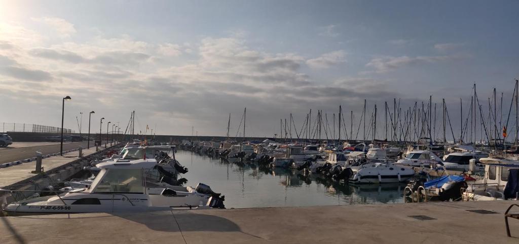 Fotografie z fotogalerie ubytování Apartamento en Canet Playa con Parking y WIFI v destinaci Canet de Berenguer