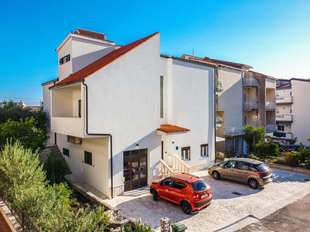 Budova, v ktorej sa apartmán nachádza
