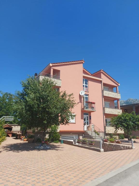 Apartments Marta - Two-Bedroom Apartment