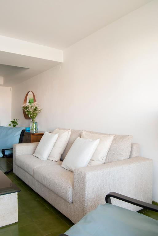 Posezení v ubytování Apartment near the beach and Port Marina of Premia