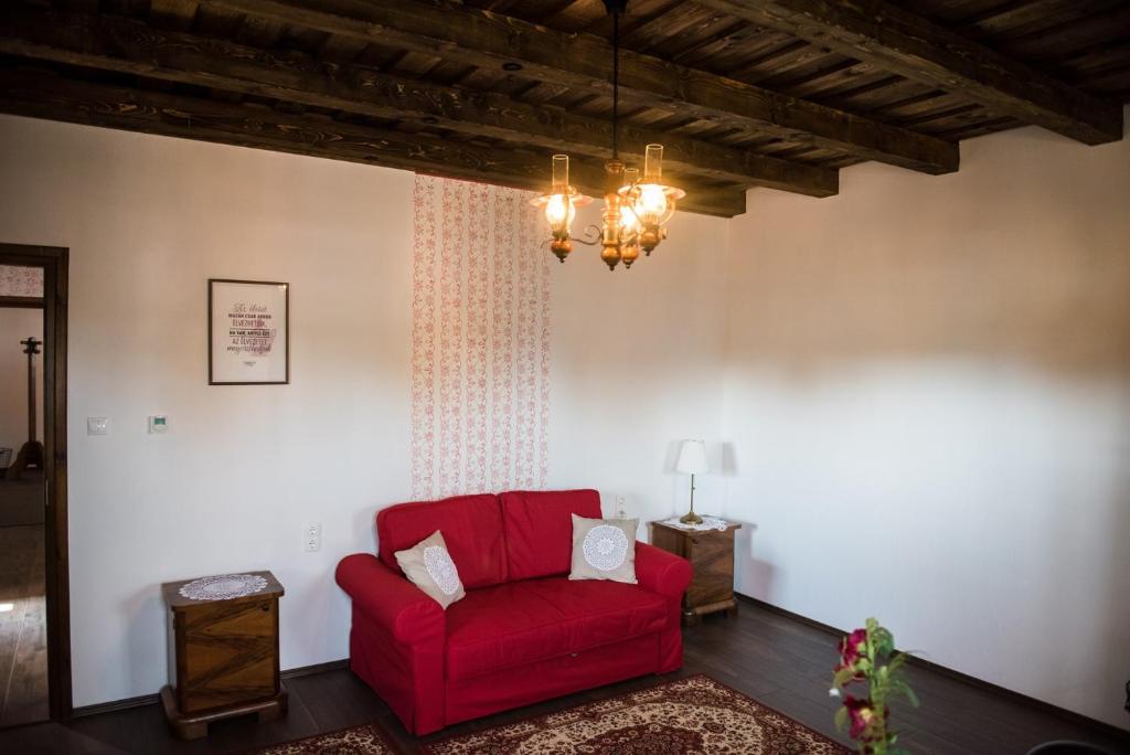 Posezení v ubytování Zsindelyes Cottage