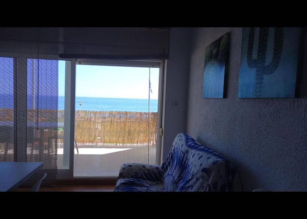 Booking.com: Hostal o pensión Habitaciones frente al mar ...