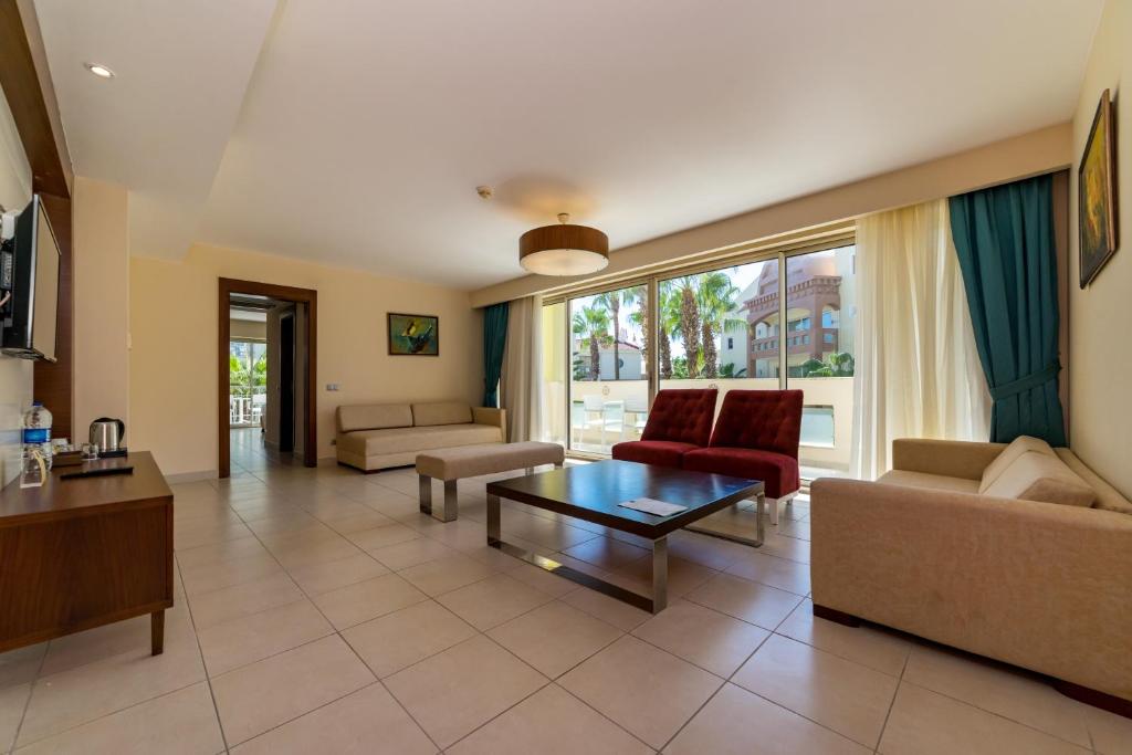 Kamelya Aishen Club & Aqua Ultra All Inclusive Kids Concept - Suite Familiar