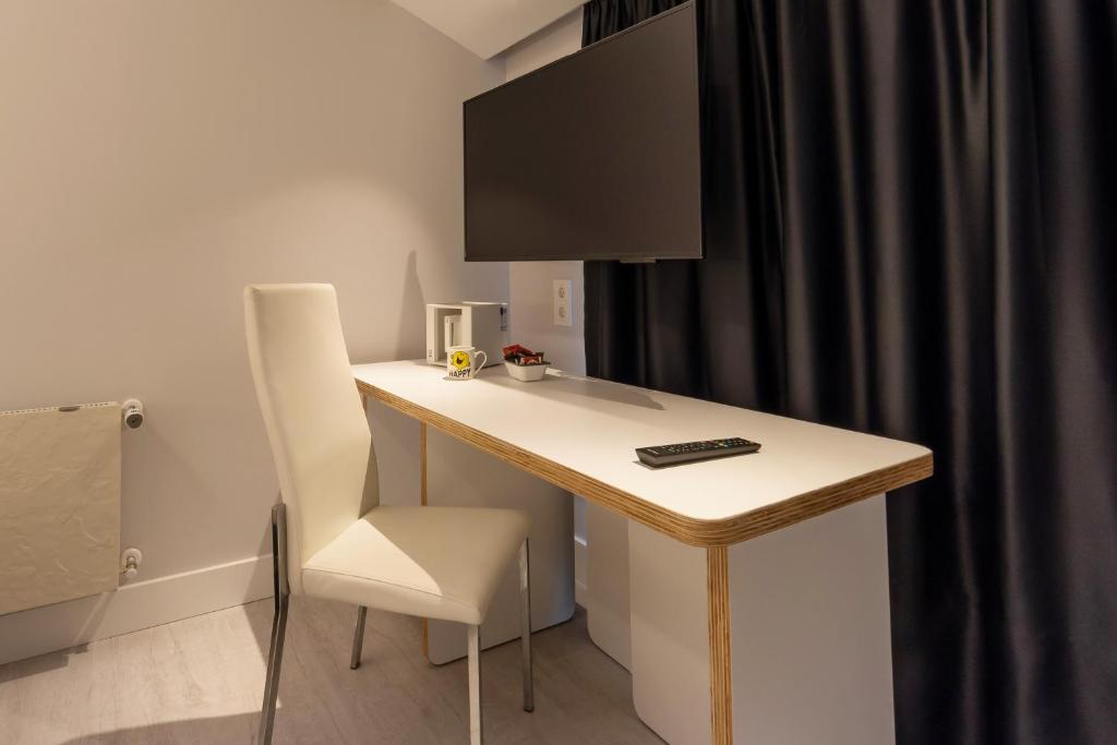 A kitchen or kitchenette at A de Loló Alojamiento con encanto