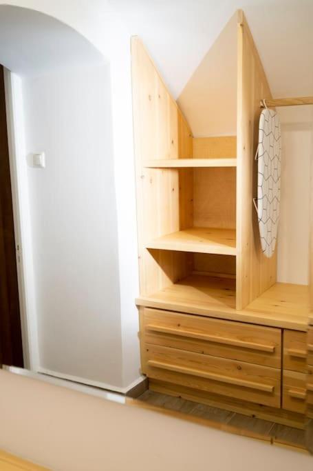 Zdjęcie z galerii obiektu HomeResidence 1 w mieście Ermupoli