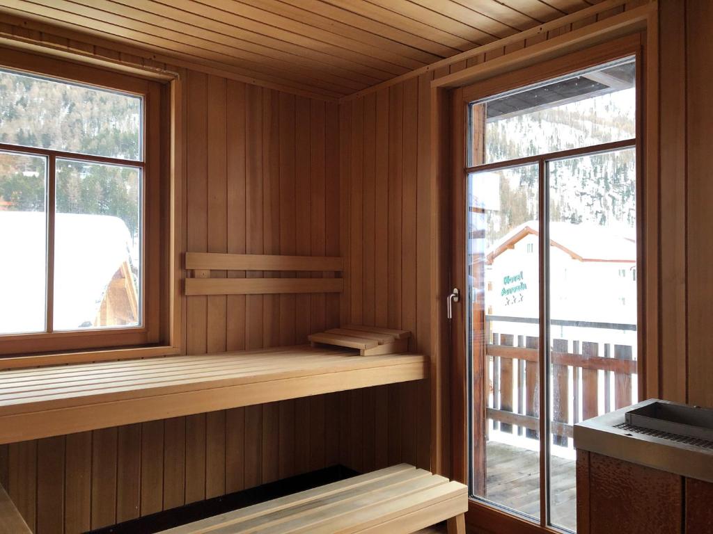 Fotografie z fotogalerie ubytování Stegmatte - Unique luxury triplex apartment for 10 persons v destinaci Saas-Fee