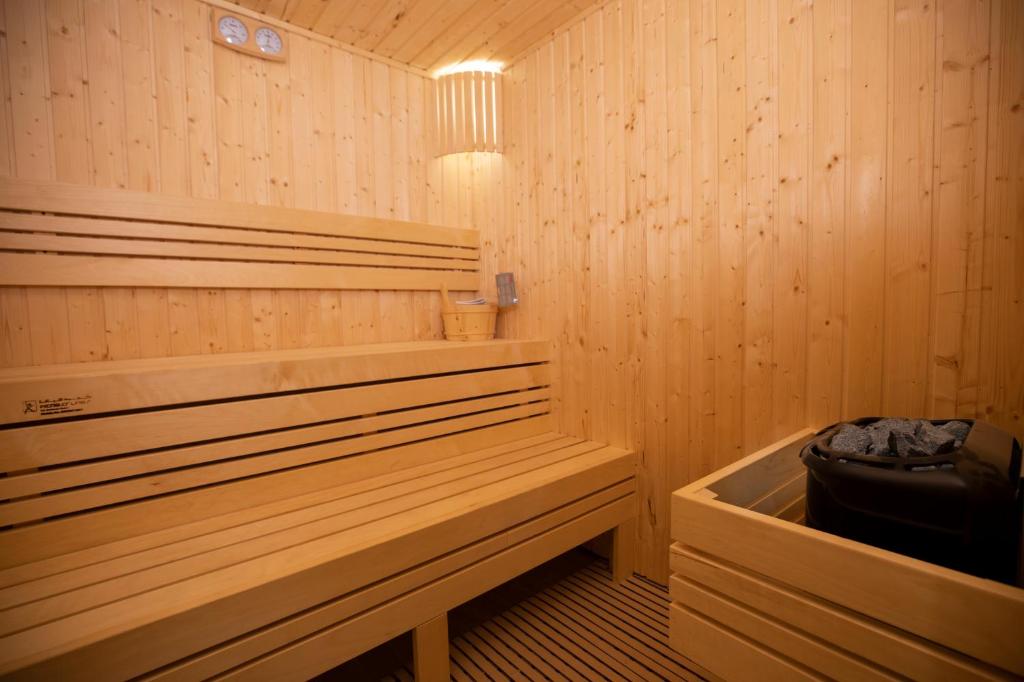 Fotografie z fotogalerie ubytování Waves Hotel v destinaci Umm Lajj