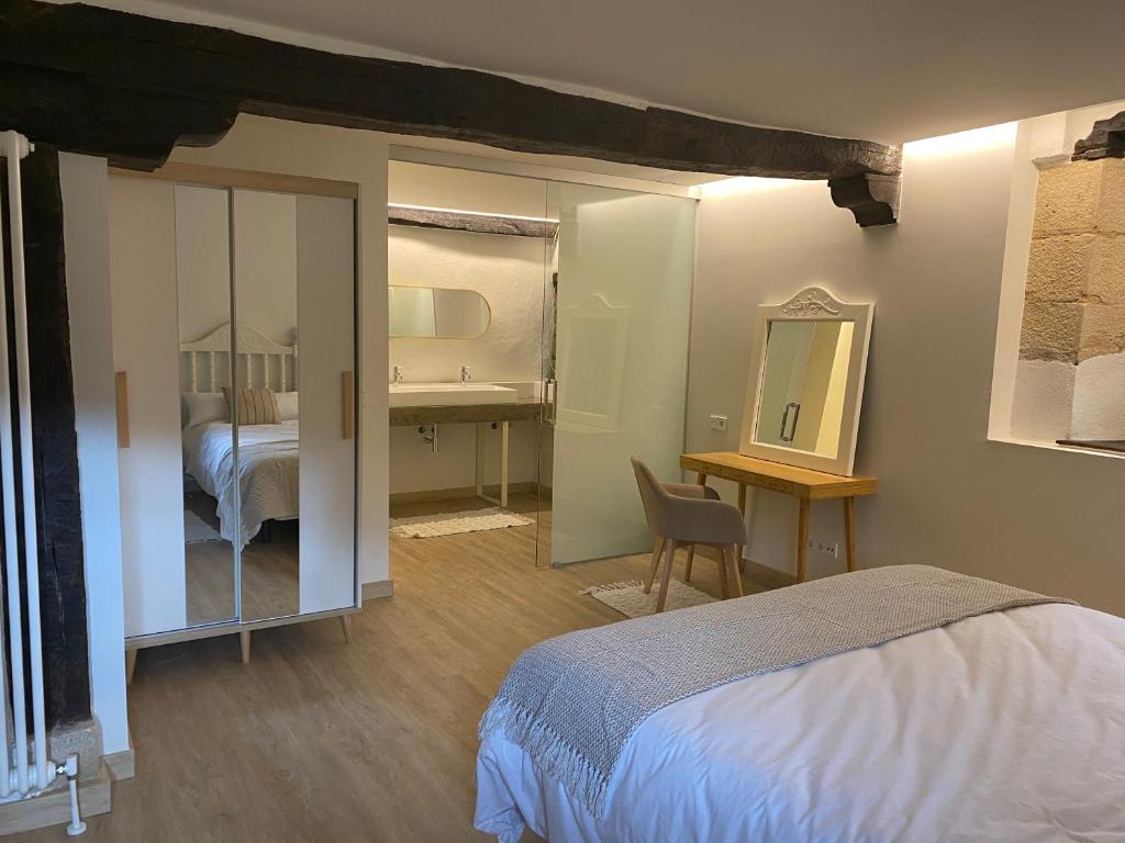 Posada La Lomba - Large Double Room