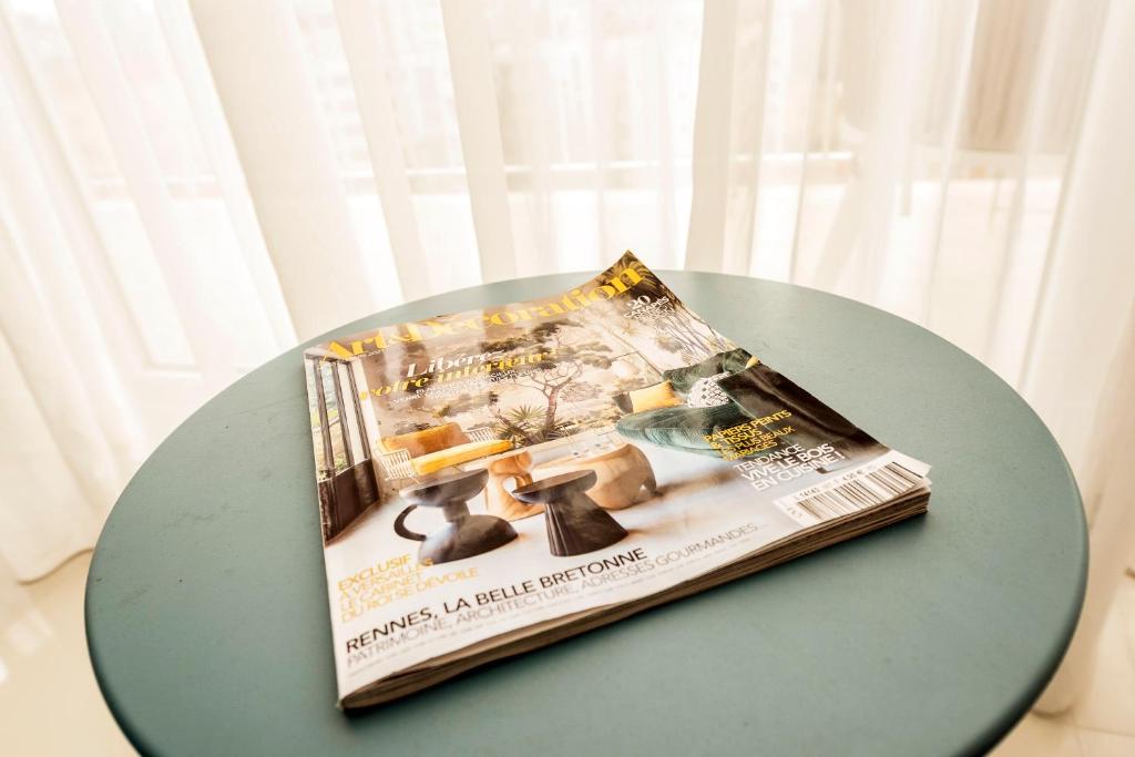 URBAN LUXURY APARTMENT - 10