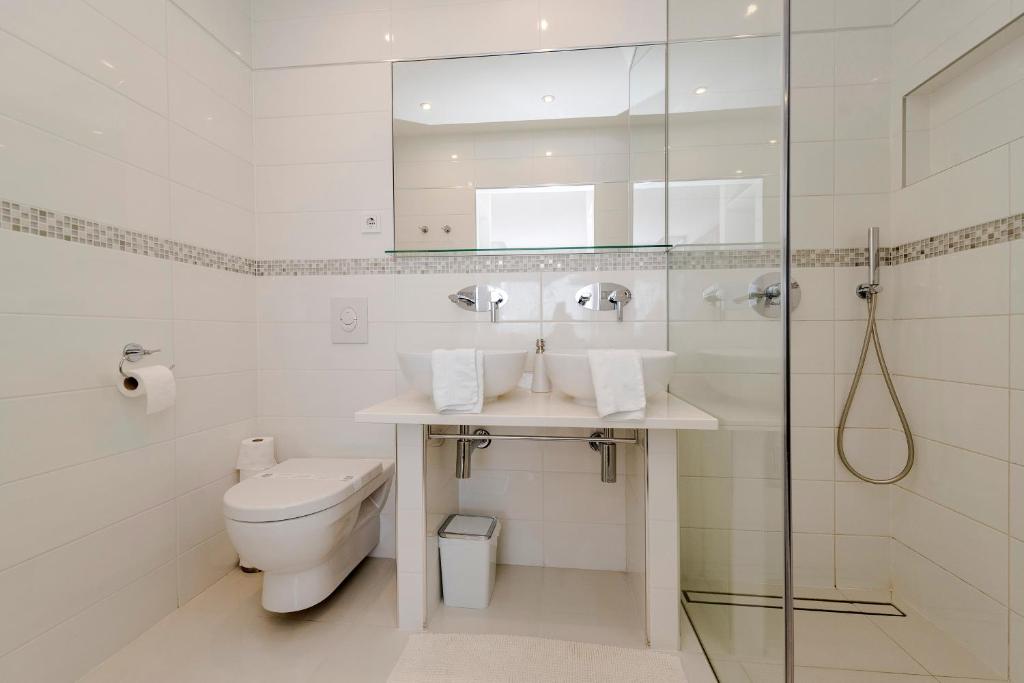 URBAN LUXURY APARTMENT - 18