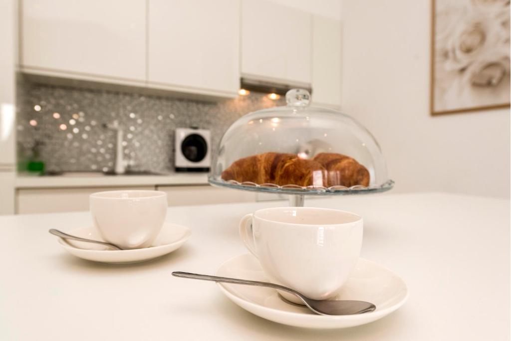 URBAN LUXURY APARTMENT - 5