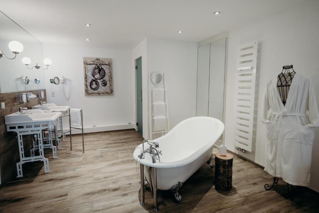Fotografie z fotogalerie ubytování Hotel Crystal v destinaci Saarbrücken