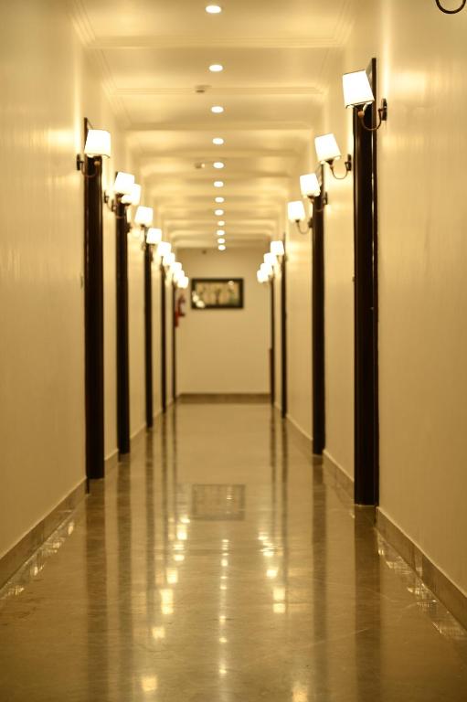 Fotografie z fotogalerie ubytování HOTEL JS SOUVENIR v destinaci Déhrádún
