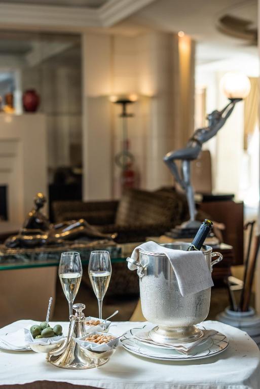 Hotel Lord Byron - Small Luxury Hotels of the World - Resim 13