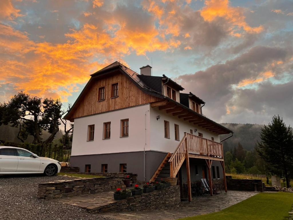 Budova, kde se apartmán nachází