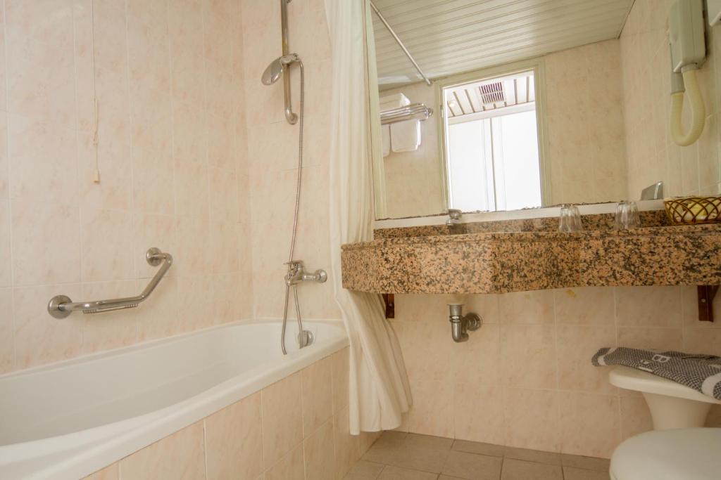 Belair Beach Hotel - Twin Room With Pool View