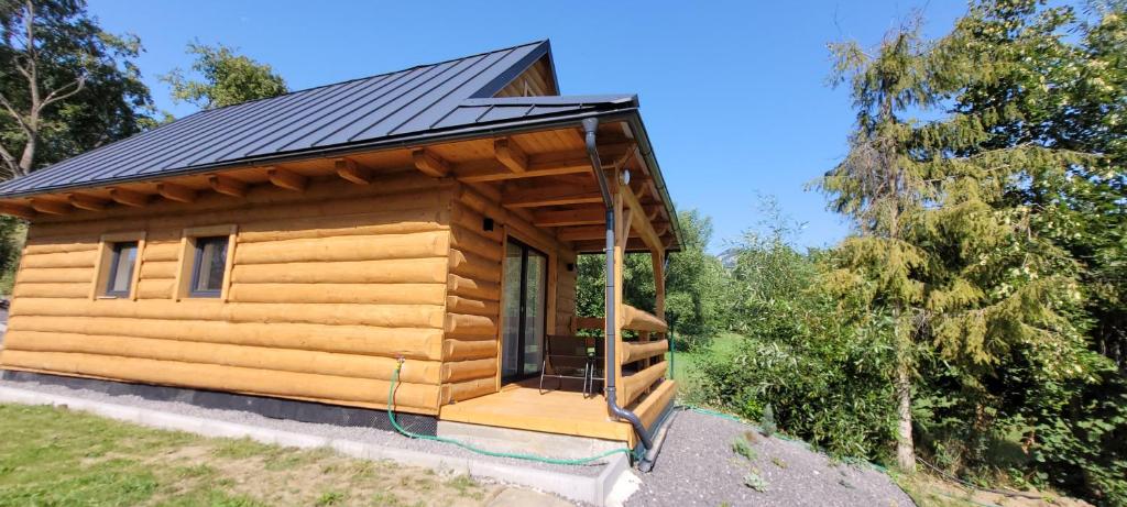 The building in which the holiday home is located