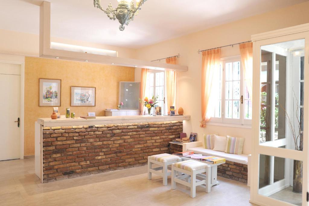 Kép Iliada Beach Hotel szállásáról Guviában a galériában