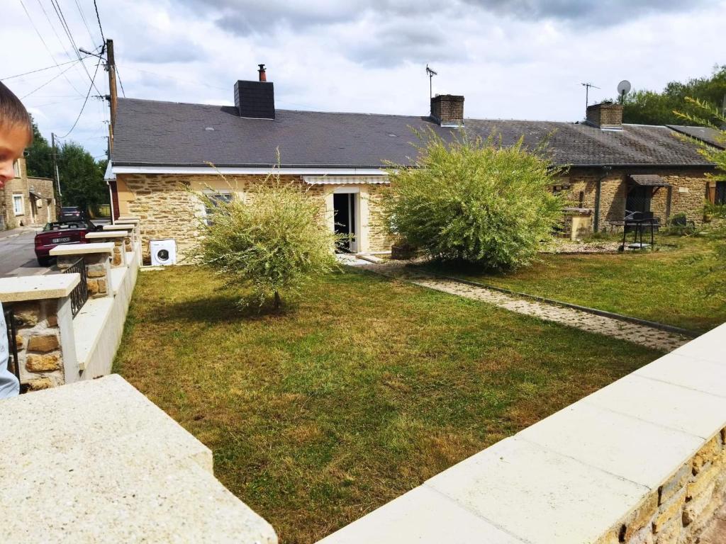 Chez Claude - Housity