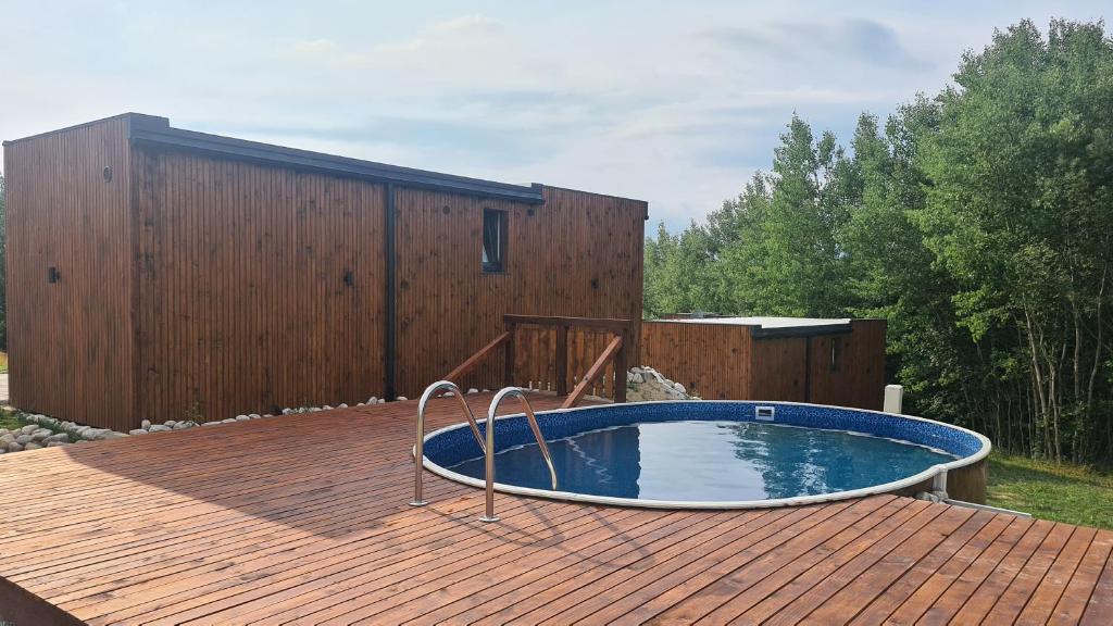 Bazén v ubytování Apartmany Tatrio nebo v jeho okolí