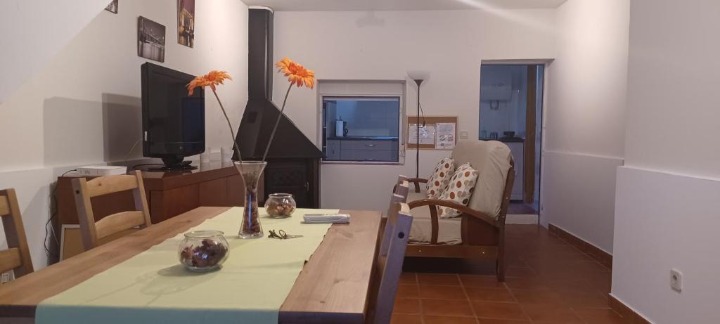 Booking.com: Departamento Casa Marchena , Almendral de la ...