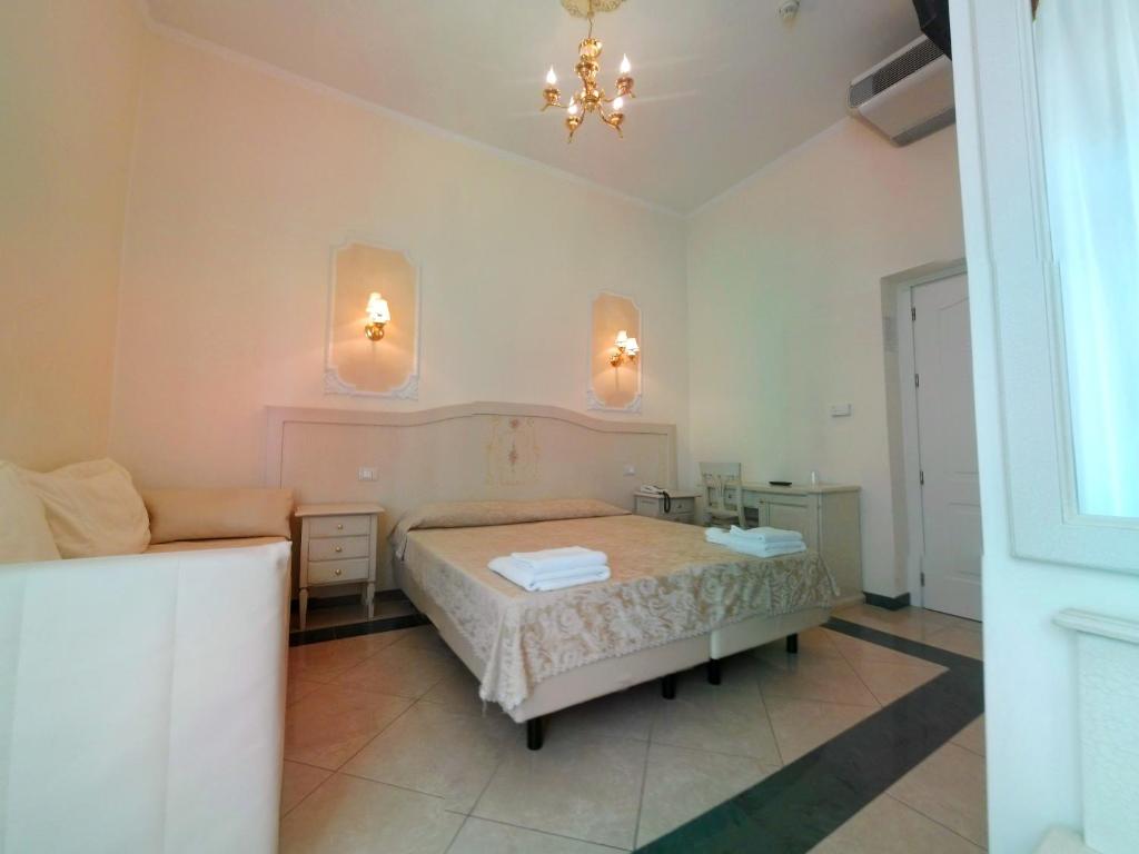 Cambridge Hotel - Resim 25