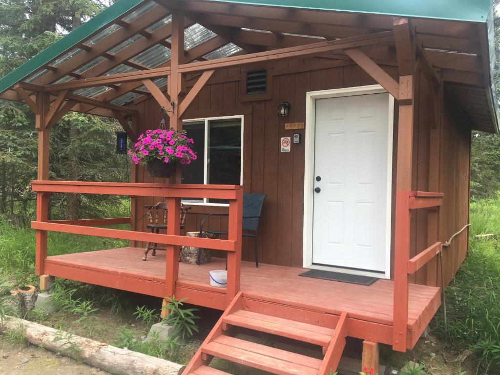 Zahrada ubytování Whispering Woods AK Cabins