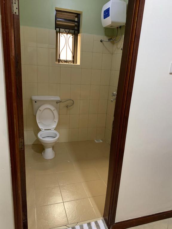 Cozy 2-bedroom Apartment within city limits. - Apartamento De Dos Dormitorios