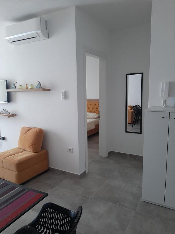 Elin Deluxe Apartment - Imazhi 6