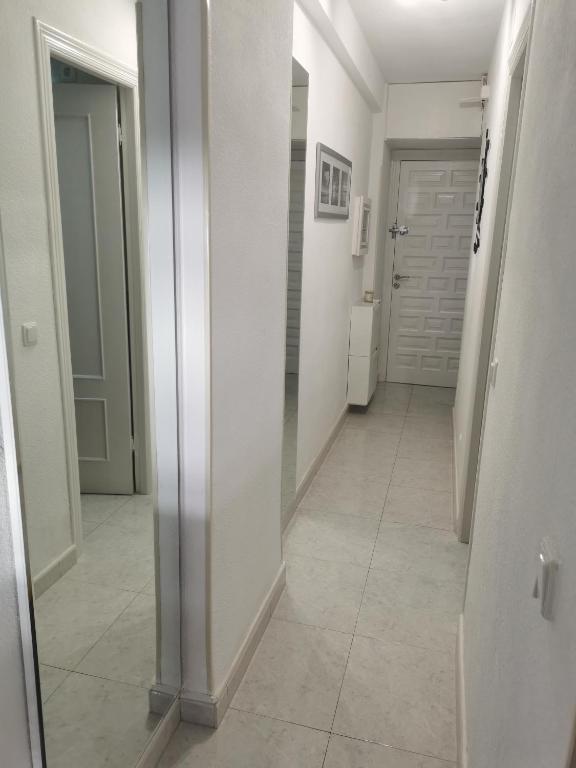 Fotografie z fotogalerie ubytování Sea-view apartment with pool v destinaci Torrevieja