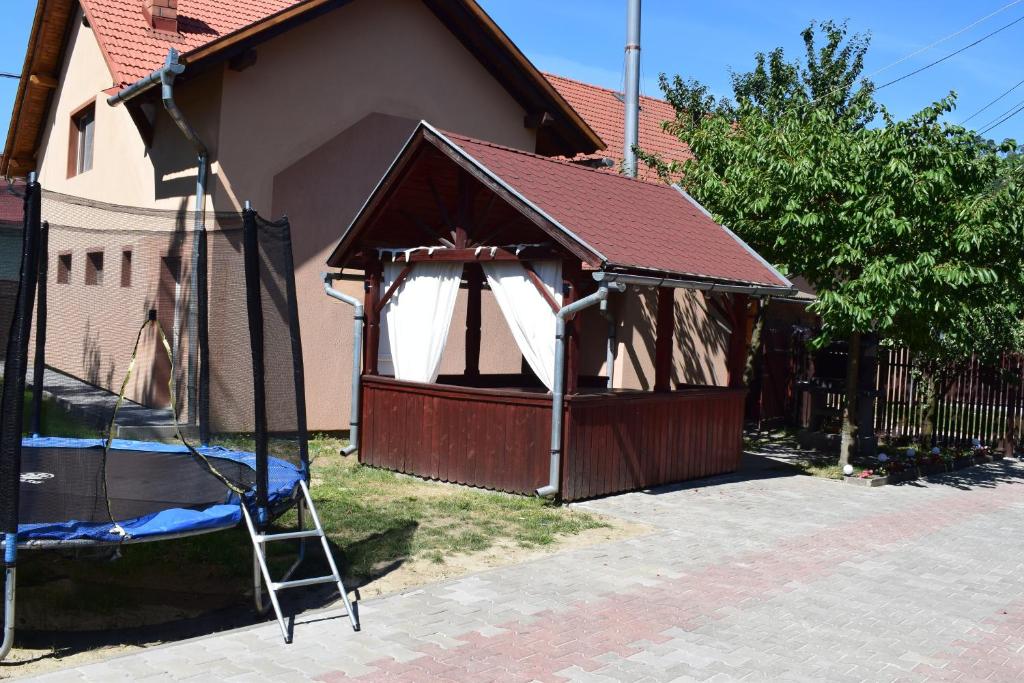 Budova, kde se the country house nachází