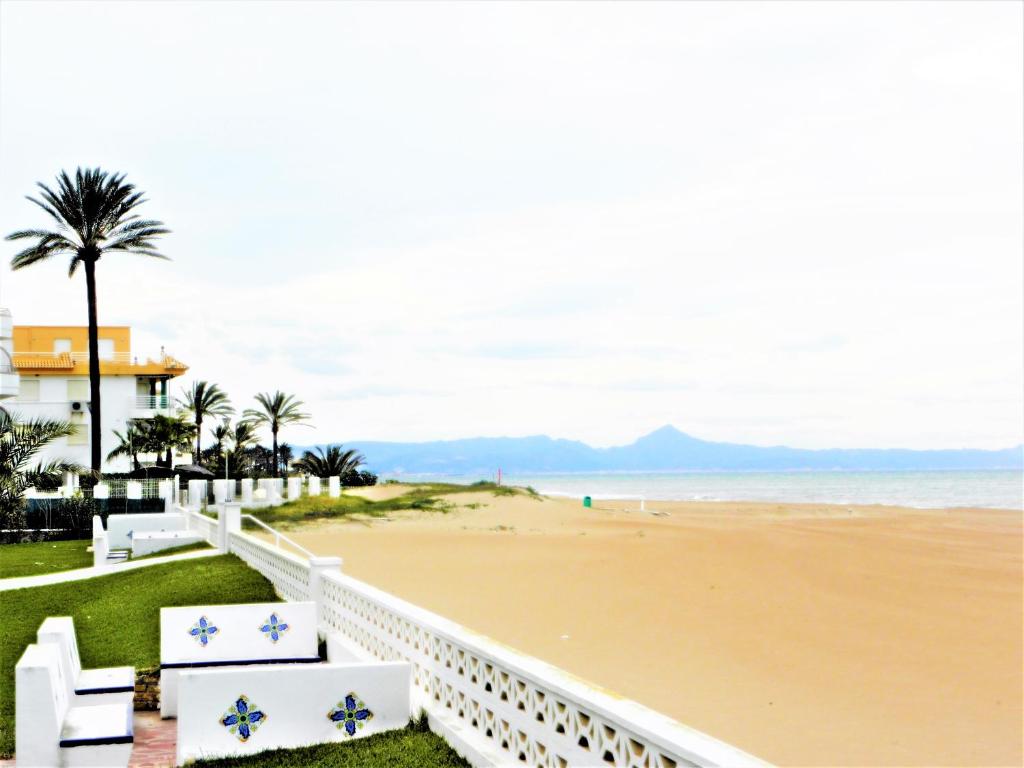 LA NARANJA DENIA 1ªlinea de playa -Wifi- Parking free