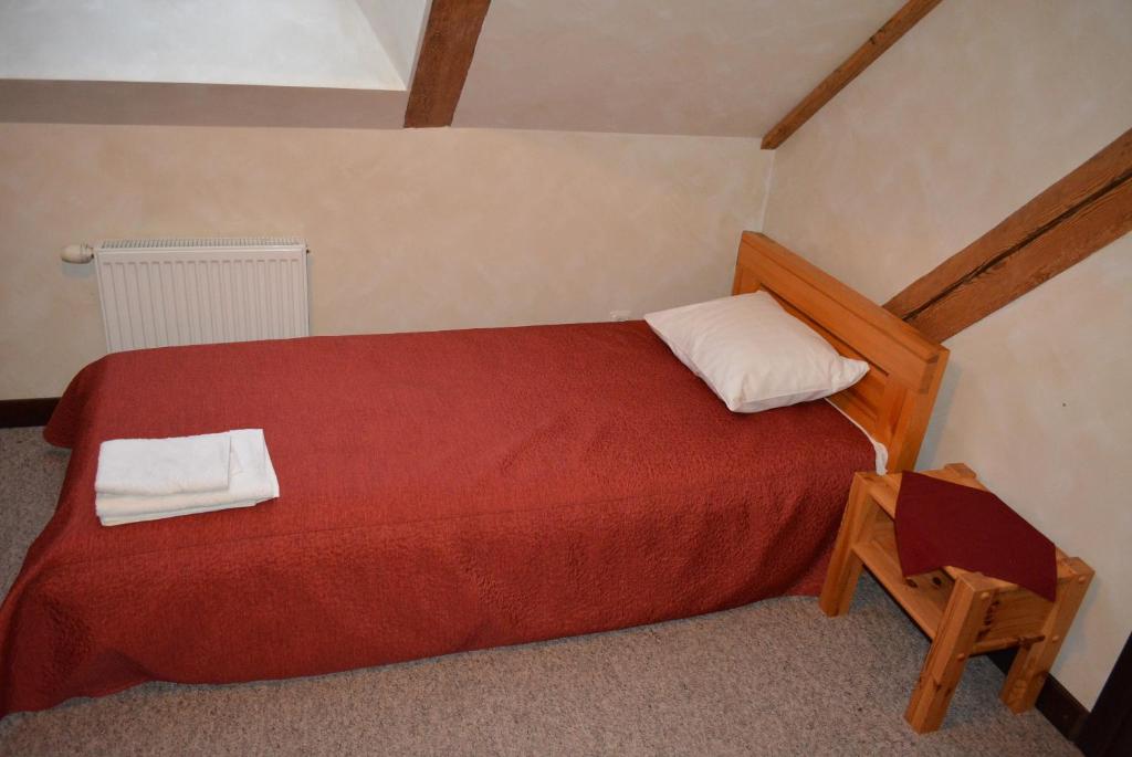 Viesu nams Mežvidi - Sala Familiar Con Baño Privado