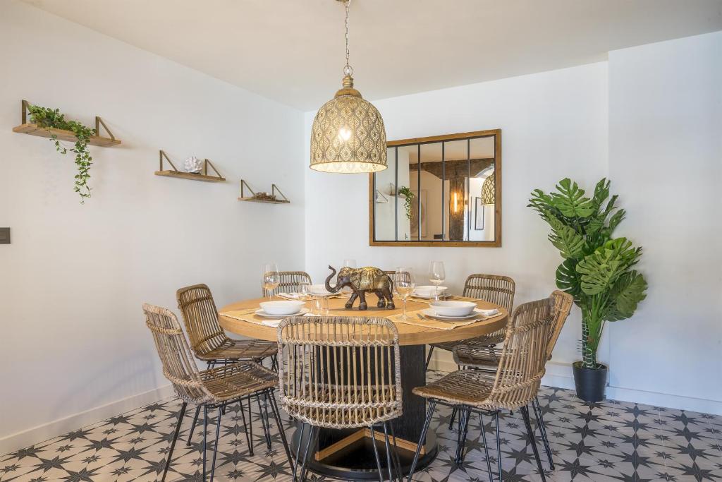 Zdjęcie z galerii obiektu Ria AC by Staynnapartments w mieście Bilbao