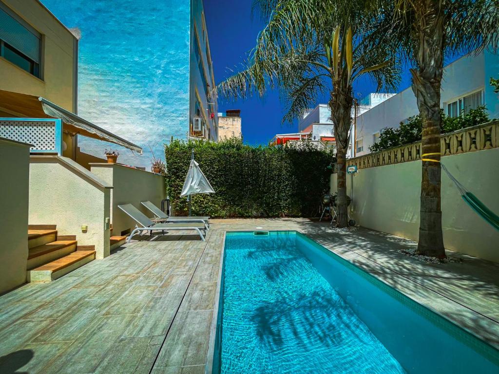 Casa Molinar - Three-Bedroom House