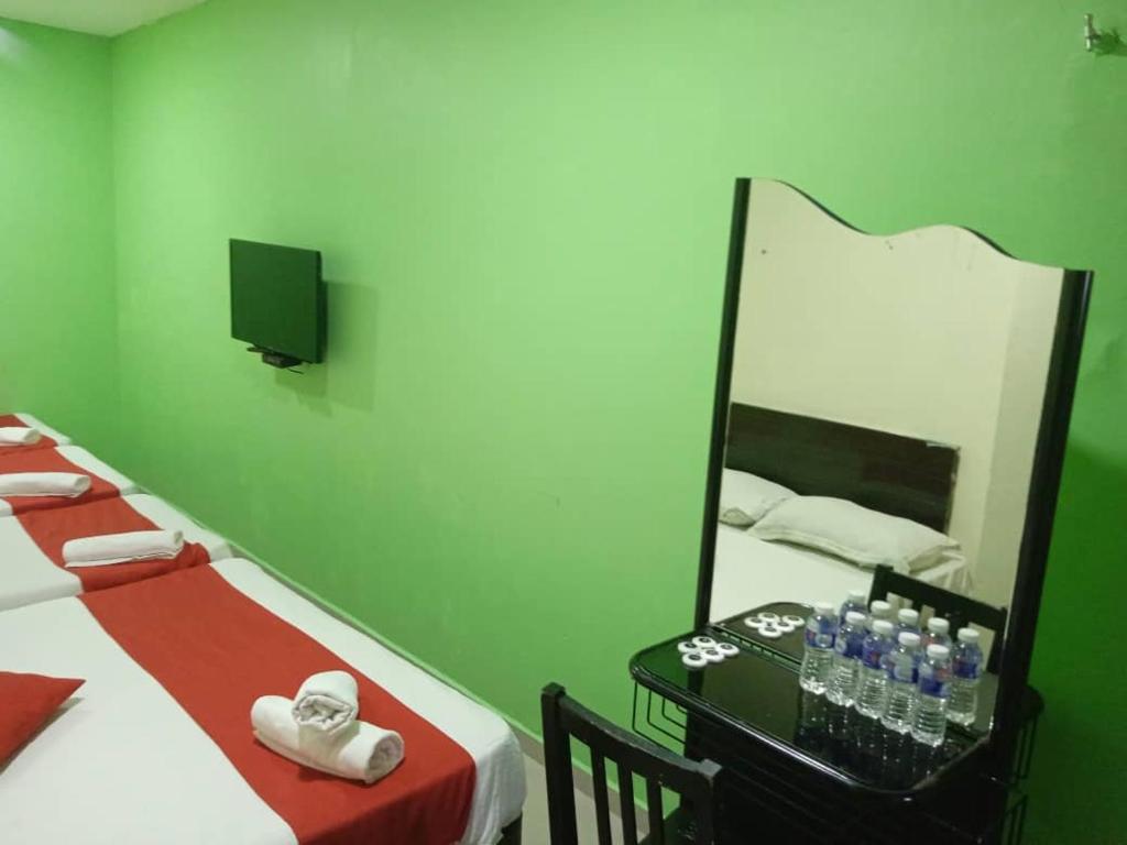 TV a/nebo společenská místnost v ubytování EZI HOTEL KLANG